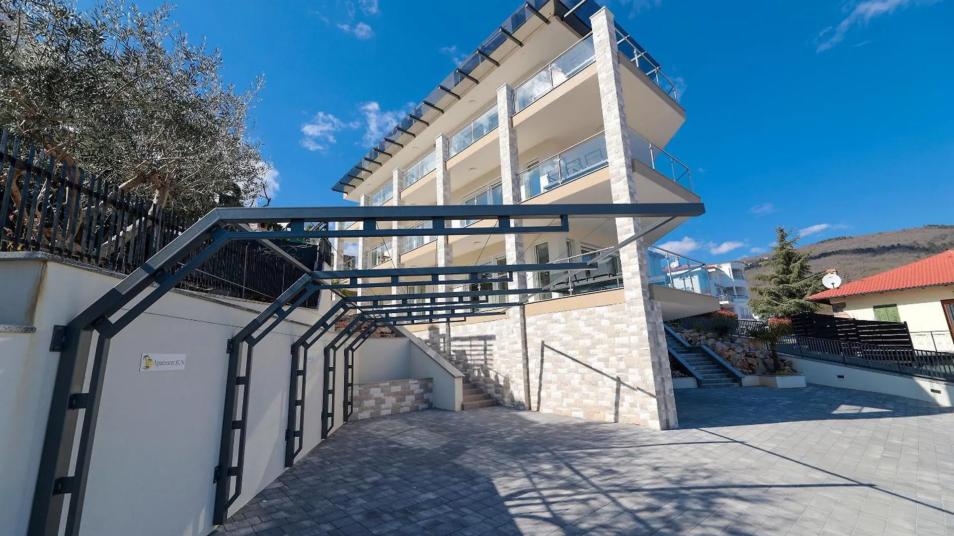 Villa Sunny Icici - Apartment Sea 0*,  Croatia